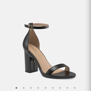 Pashion convertible black 3” block heel sandals.